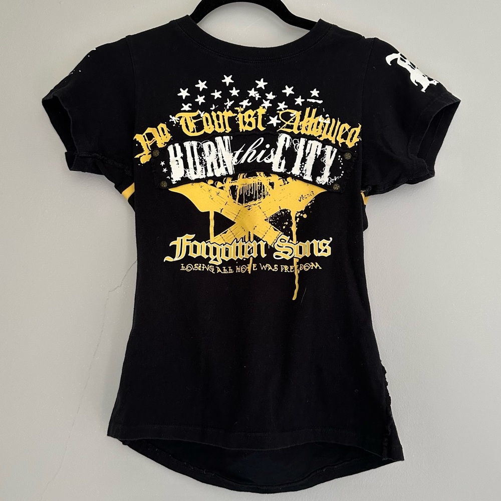 Black Label graphic t-shirt